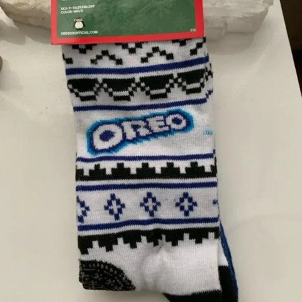 Cool Socks Oreo 2 Pack Holiday Editionion, crew socks size 8-12